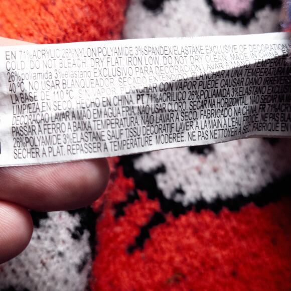 Forever 21 Women’s Hello Kitty Sweater Multicolor Kawaii Print Kidcore Size 1XL - Picture 6 of 6